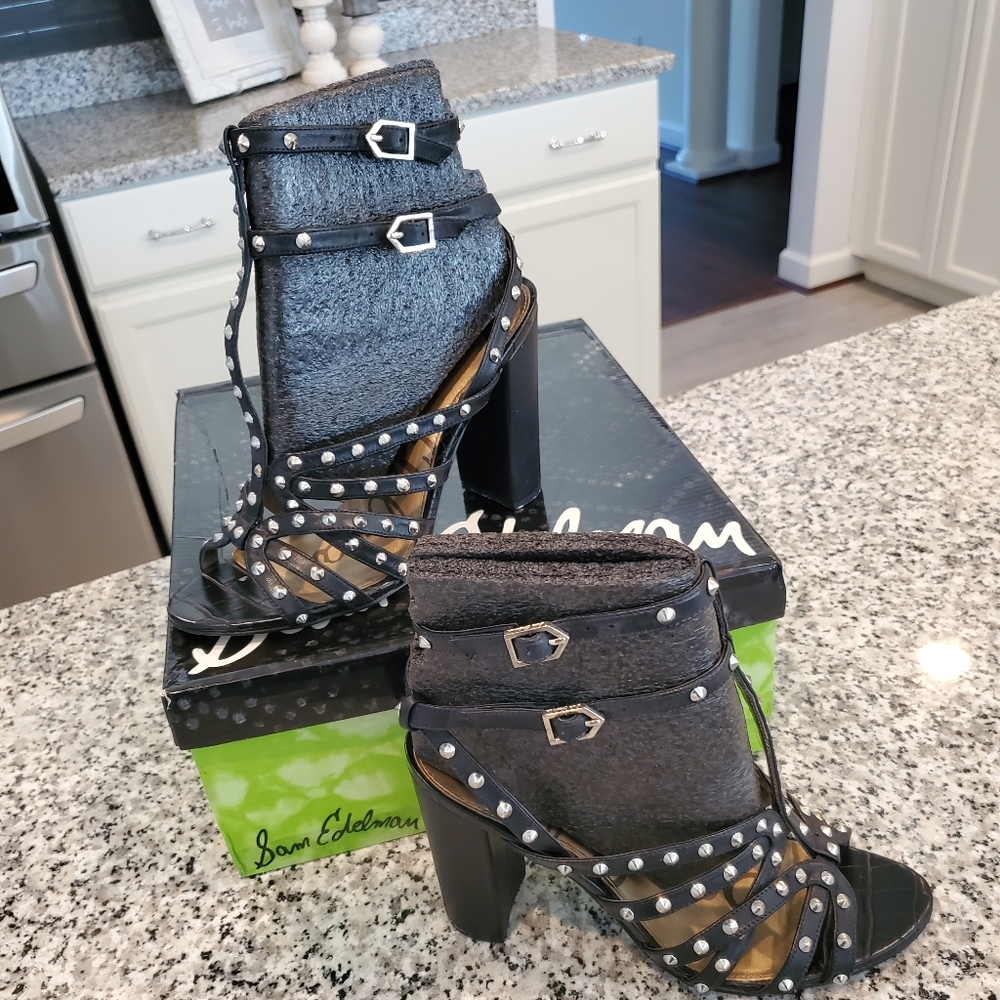 Sam Edelman Yadira Black Lea Sandals, size 8